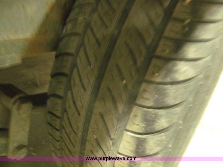 image for item F7193 2005 Outlaw 22' utility trailer