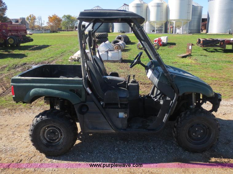 image for item F8035 2011 Yamaha Rhino utility vehicle