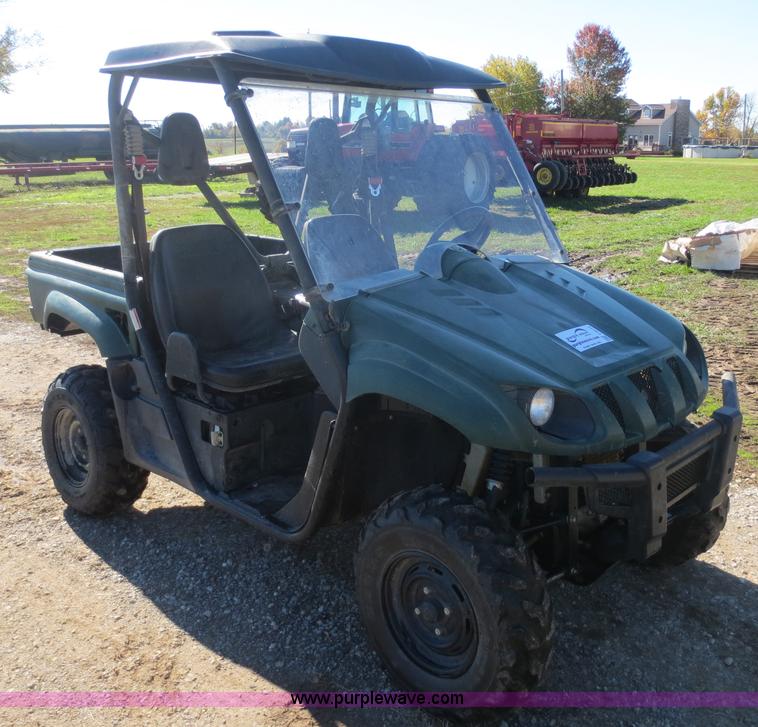 image for item F8035 2011 Yamaha Rhino utility vehicle
