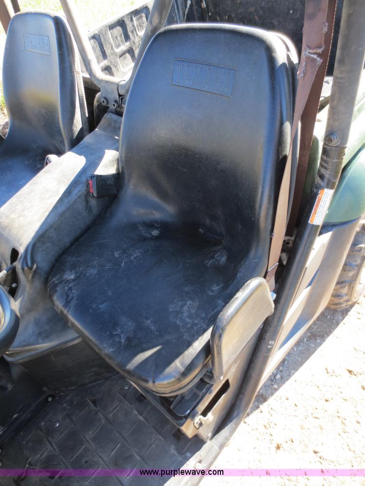 image for item F8035 2011 Yamaha Rhino utility vehicle