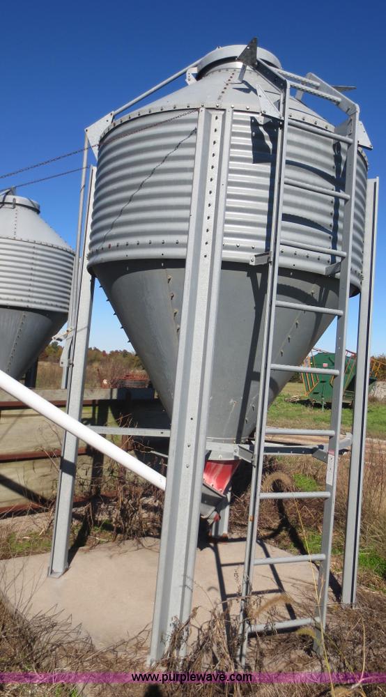 image for item F8041 (2) Chore-time vertical storage bins