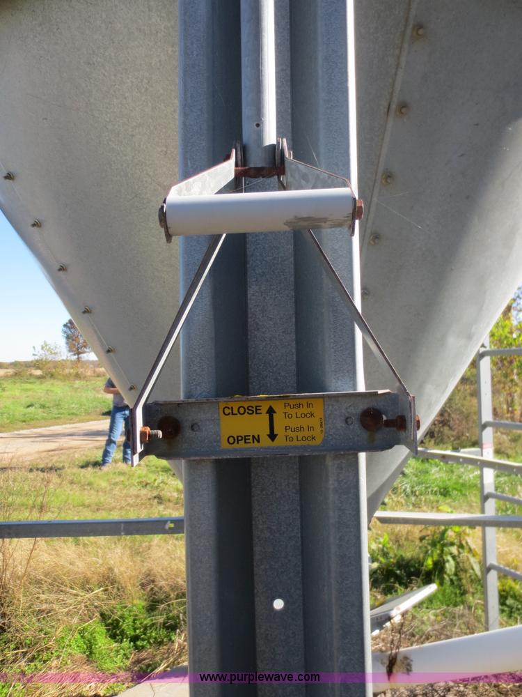 image for item F8041 (2) Chore-time vertical storage bins