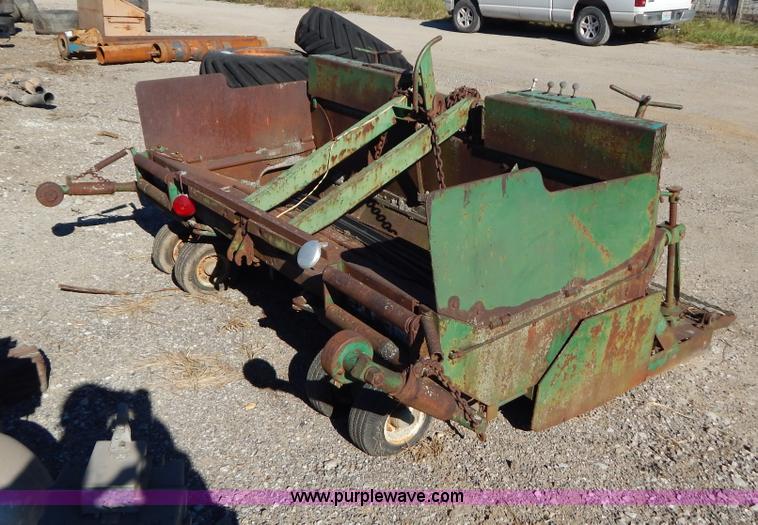 image for item H3975 Layton TB800 paver