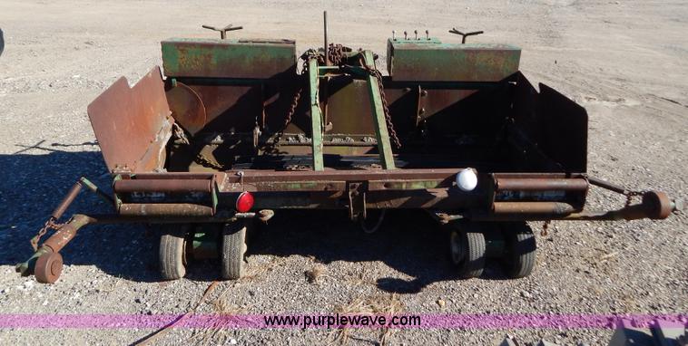 image for item H3975 Layton TB800 paver