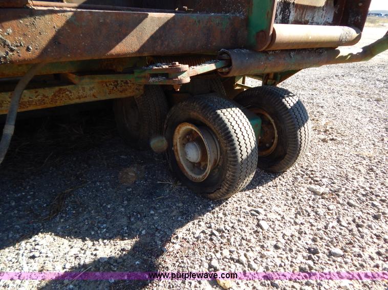 image for item H3975 Layton TB800 paver