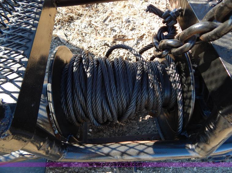 image for item H3977 Tulsa winch