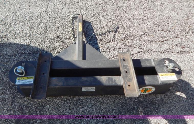 image for item H3999 2011 Billy Goat D21401SE lawn and leaf debris loader