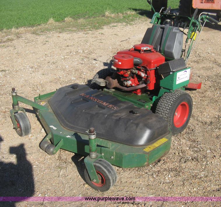 image for item H4381 Ransomes XM5480 sulky style commercial mower