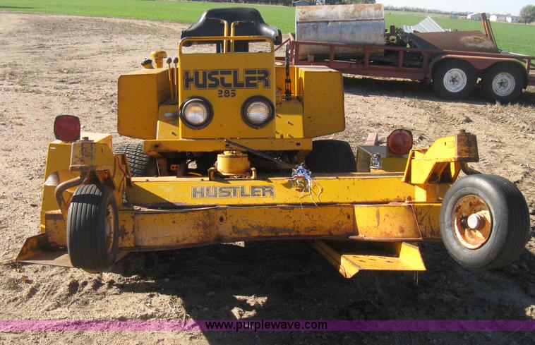 image for item H4382 Hustler 285 ZTR lawn mower
