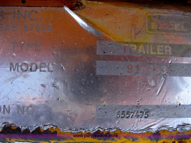 image for item H4382 Hustler 285 ZTR lawn mower