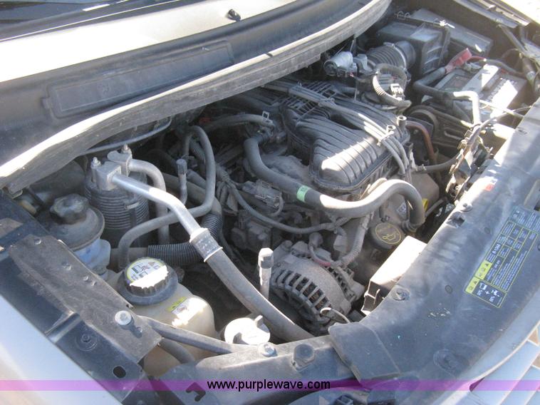 image for item H4388 2006 Ford Freestar SE van