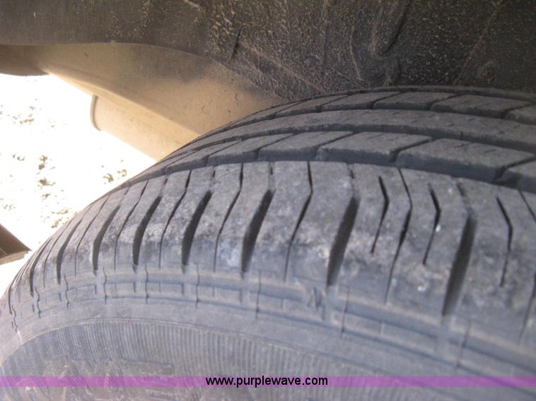 image for item H4388 2006 Ford Freestar SE van