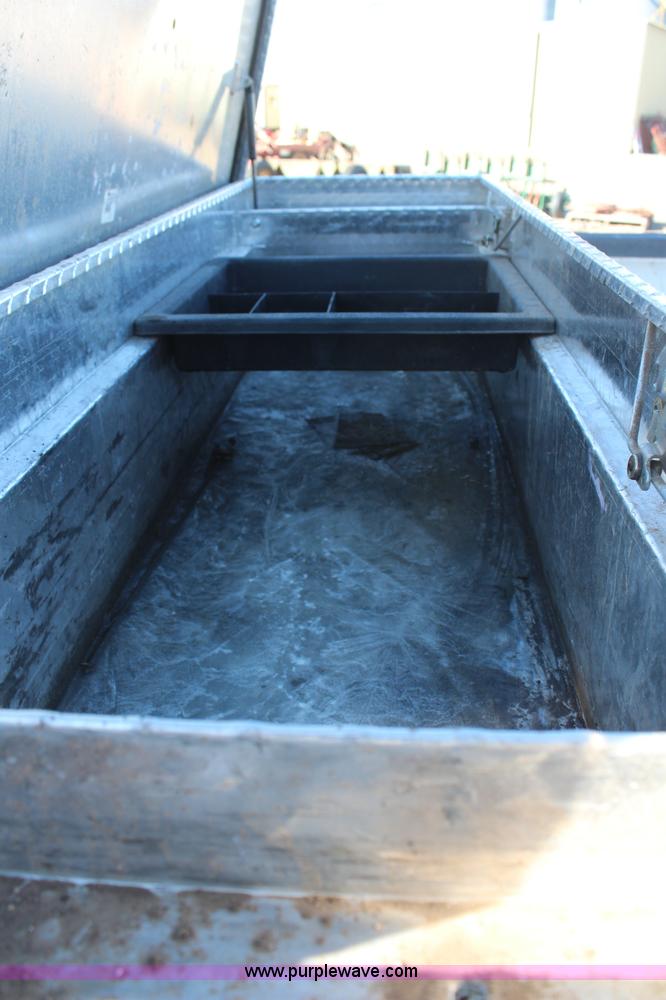 image for item H7888 1999 Ford F250 Super Duty XLT SuperCab pickup truck