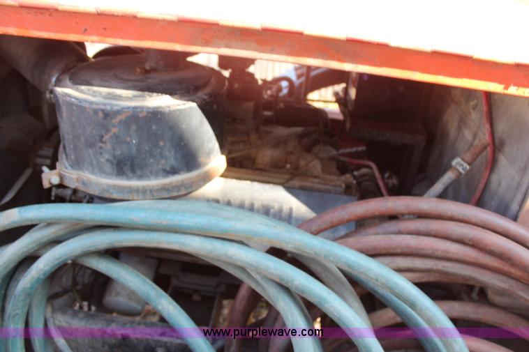 image for item H7919 Smith air compressor