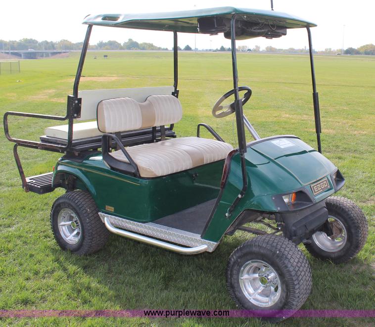 image for item H7972 Ez-go golf cart
