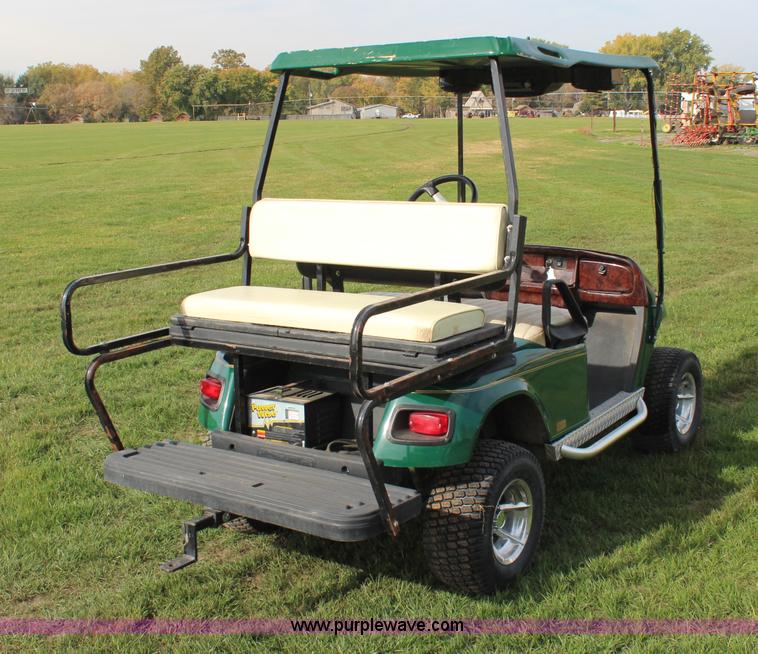 image for item H7972 Ez-go golf cart