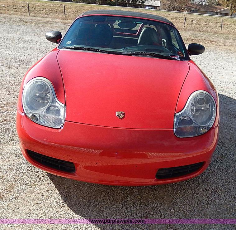 image for item H9502 1999 Porsche Boxster