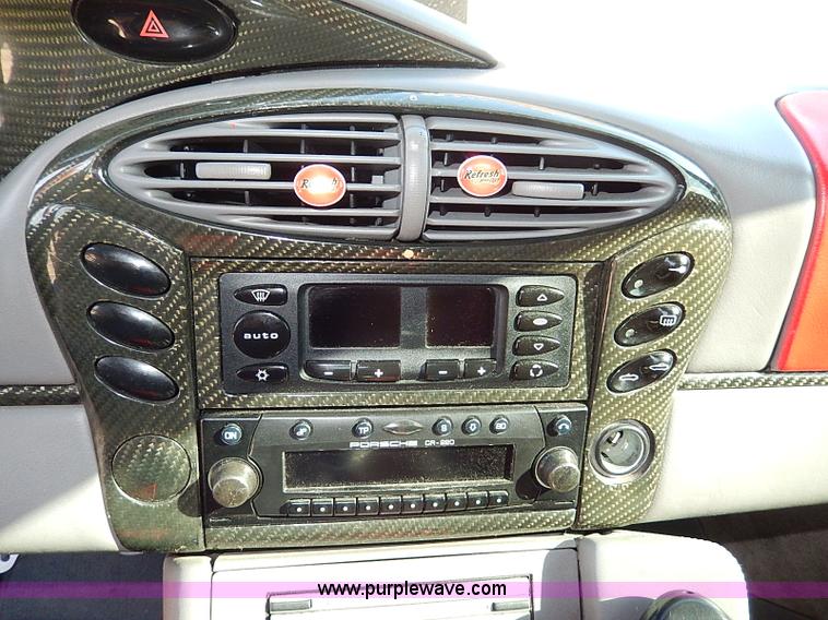 image for item H9502 1999 Porsche Boxster