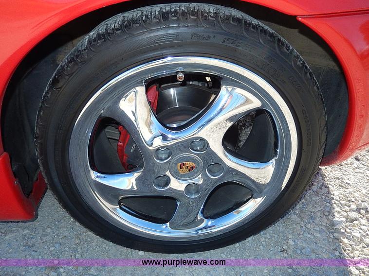 image for item H9502 1999 Porsche Boxster