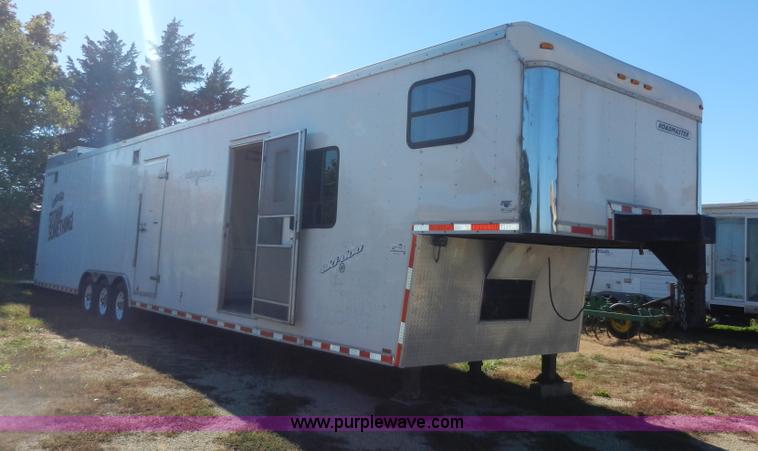 image for item H9567 2002 Roadmaster 46' gooseneck trailer