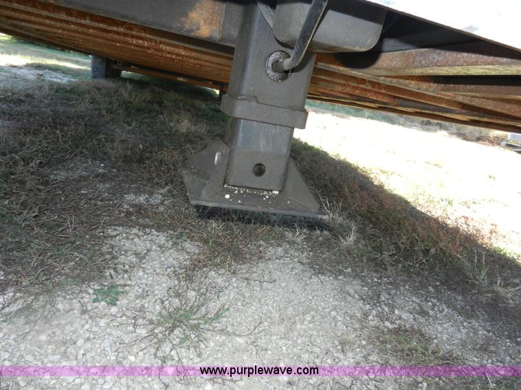 image for item H9567 2002 Roadmaster 46' gooseneck trailer