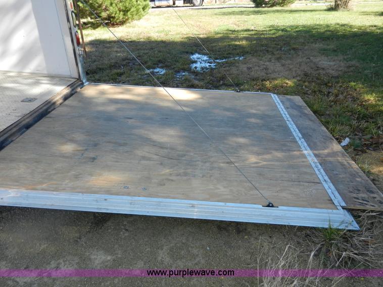 image for item H9567 2002 Roadmaster 46' gooseneck trailer