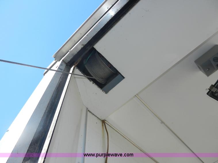 image for item H9567 2002 Roadmaster 46' gooseneck trailer