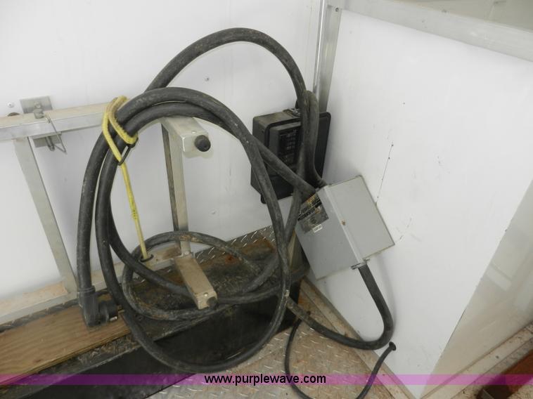 image for item H9567 2002 Roadmaster 46' gooseneck trailer