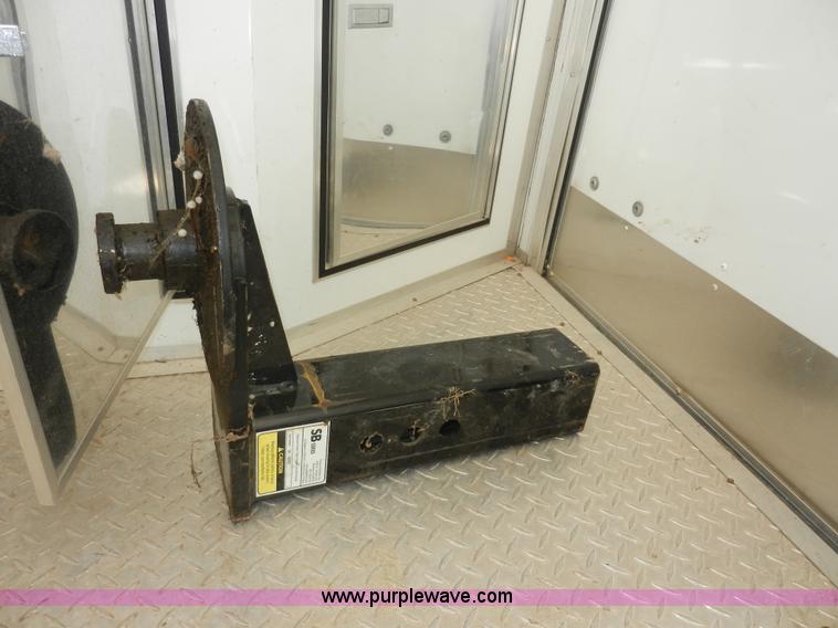 image for item H9567 2002 Roadmaster 46' gooseneck trailer