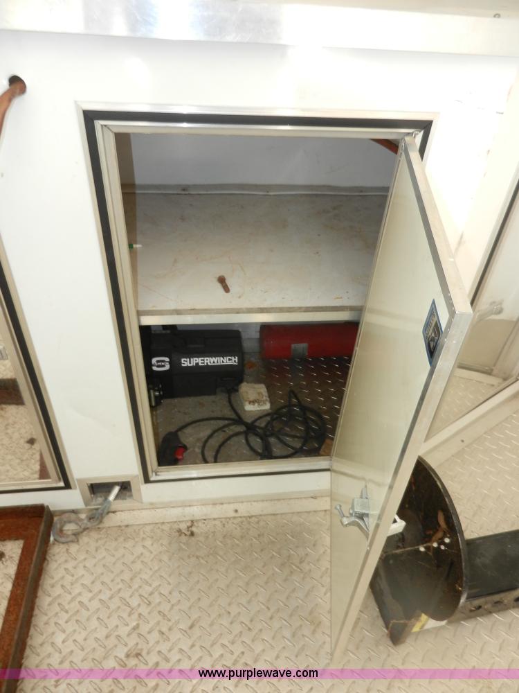 image for item H9567 2002 Roadmaster 46' gooseneck trailer