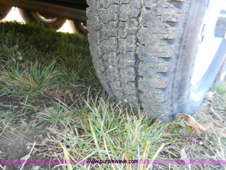 image for item H9567 2002 Roadmaster 46' gooseneck trailer