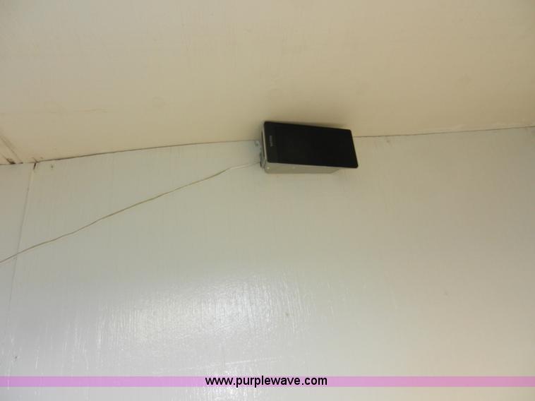 image for item H9567 2002 Roadmaster 46' gooseneck trailer