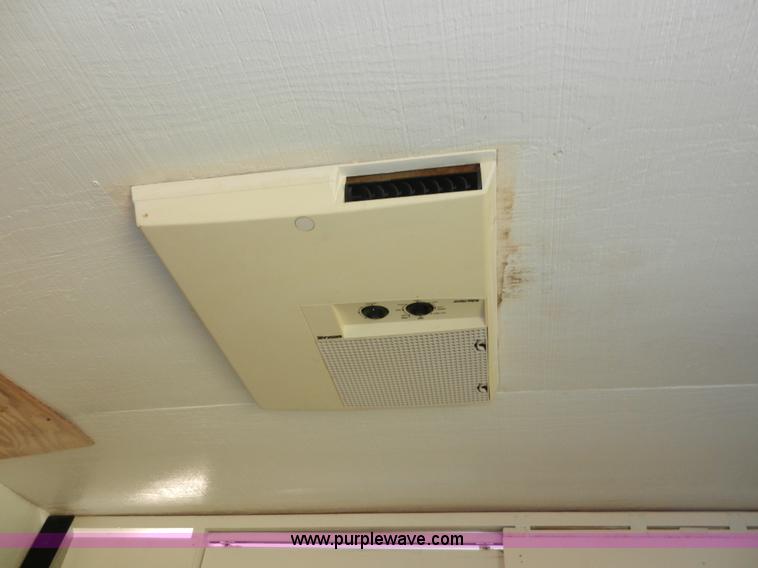 image for item H9567 2002 Roadmaster 46' gooseneck trailer