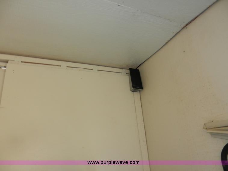 image for item H9567 2002 Roadmaster 46' gooseneck trailer