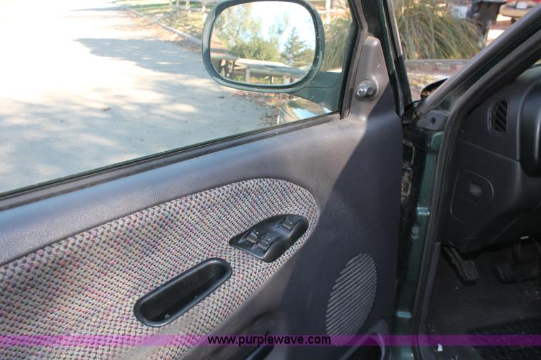 image for item I4700 2001 Dodge Ram 1500 Sport Quad Cab pickup truck