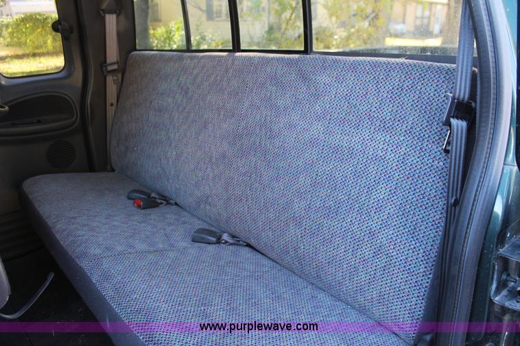 image for item I4700 2001 Dodge Ram 1500 Sport Quad Cab pickup truck