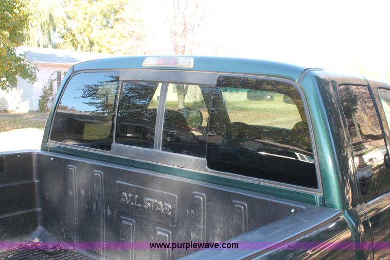 image for item I4700 2001 Dodge Ram 1500 Sport Quad Cab pickup truck