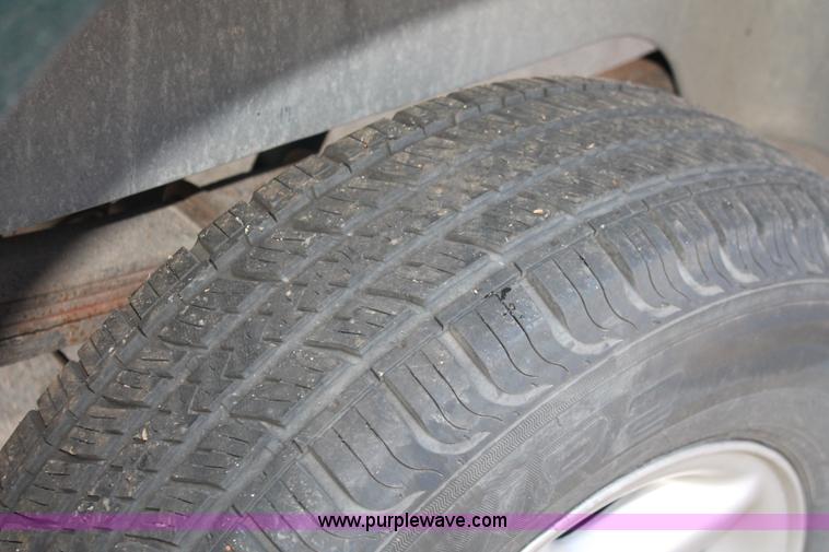 image for item I4700 2001 Dodge Ram 1500 Sport Quad Cab pickup truck