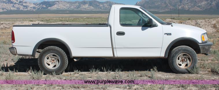 image for item I7805 1997 Ford F150 XL pickup truck