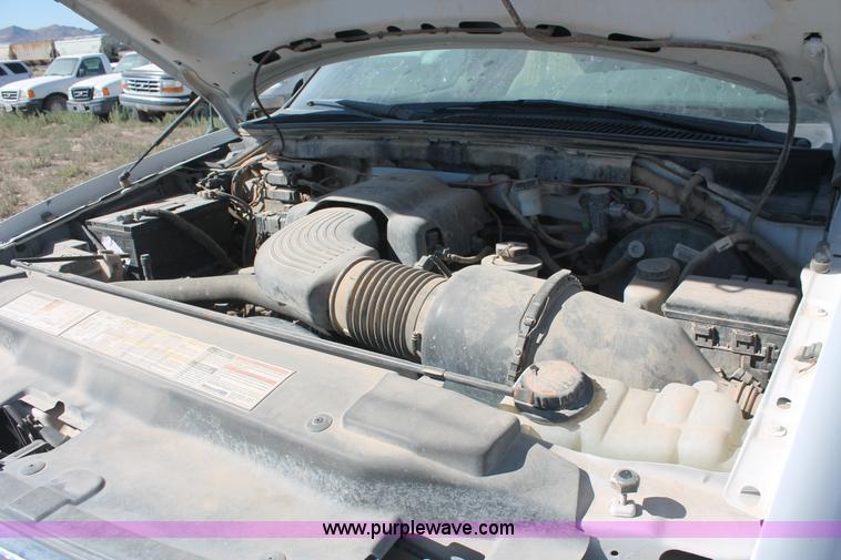 image for item I7805 1997 Ford F150 XL pickup truck