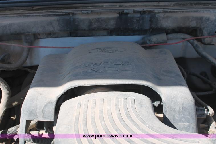 image for item I7805 1997 Ford F150 XL pickup truck