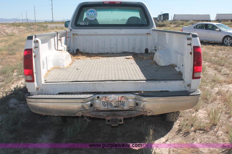 image for item I7805 1997 Ford F150 XL pickup truck