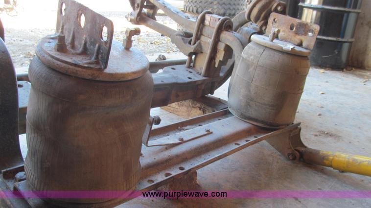 image for item Z9732 Steerable air tag axle