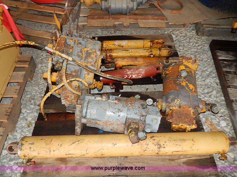 image for item AP9918 Assorted equipment