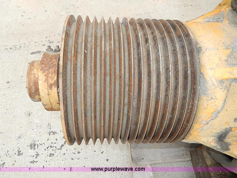 image for item AP9919 Caterpillar D333 diesel engine