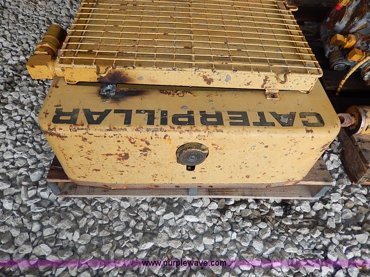 image for item AP9919 Caterpillar D333 diesel engine