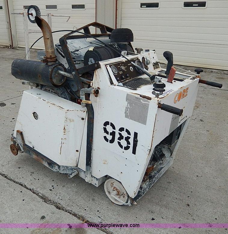 image for item AP9924 Diamond Core concrete saw