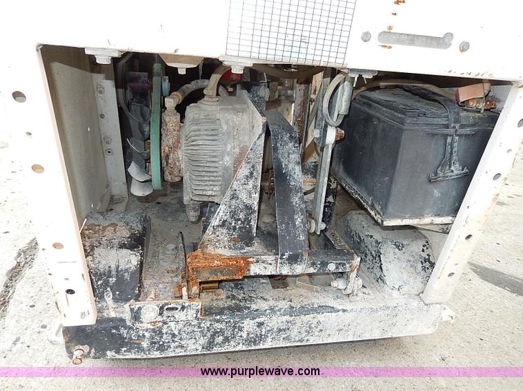 image for item AP9924 Diamond Core concrete saw