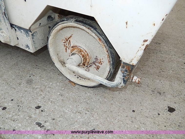 image for item AP9924 Diamond Core concrete saw