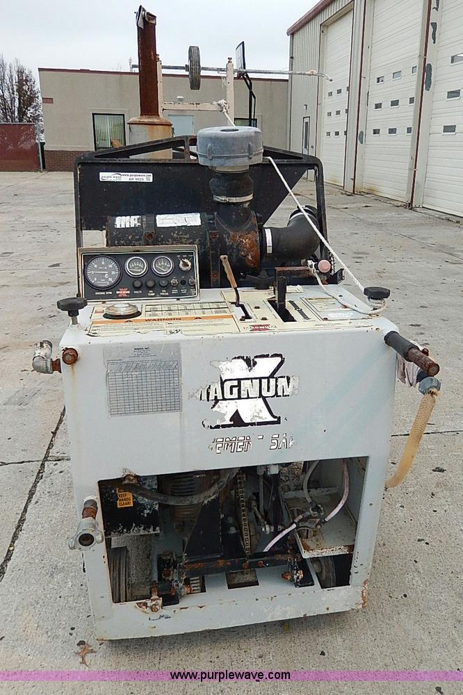 image for item AP9925 Magnum X Turbo Xpress concrete saw